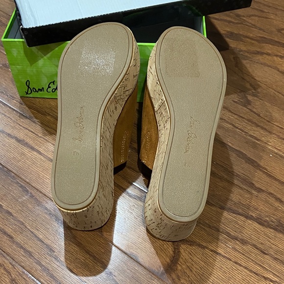 Sam Edelman - Picture 4 of 5